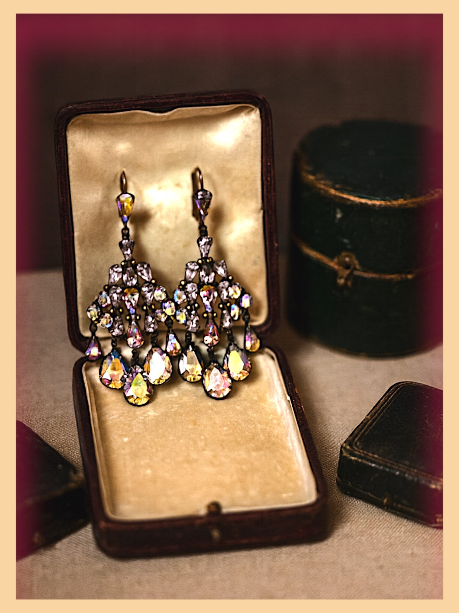 VINTAGE SORRELLI CRYSTAL EARRINGS